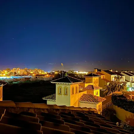 Casa Andres. Two Bed Penthouse Pool & Terrace Appartamento Alicante